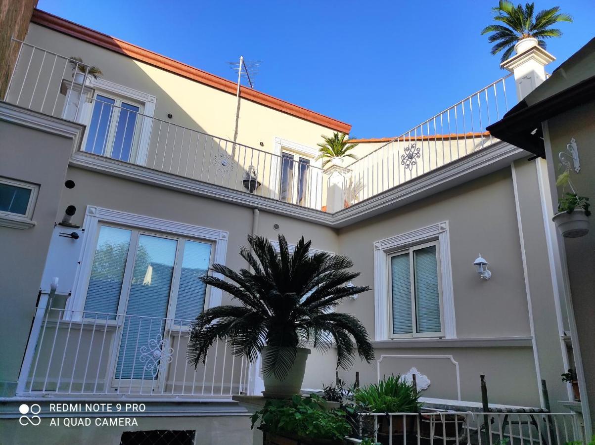Affittacamere Silvagni Caserta Ngoại thất bức ảnh