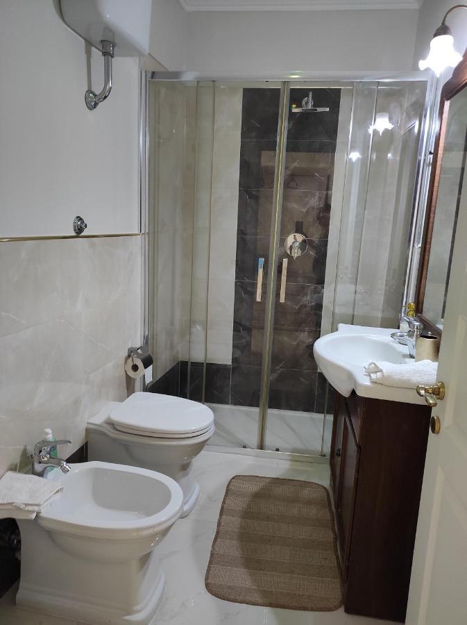 Affittacamere Silvagni Caserta Ngoại thất bức ảnh
