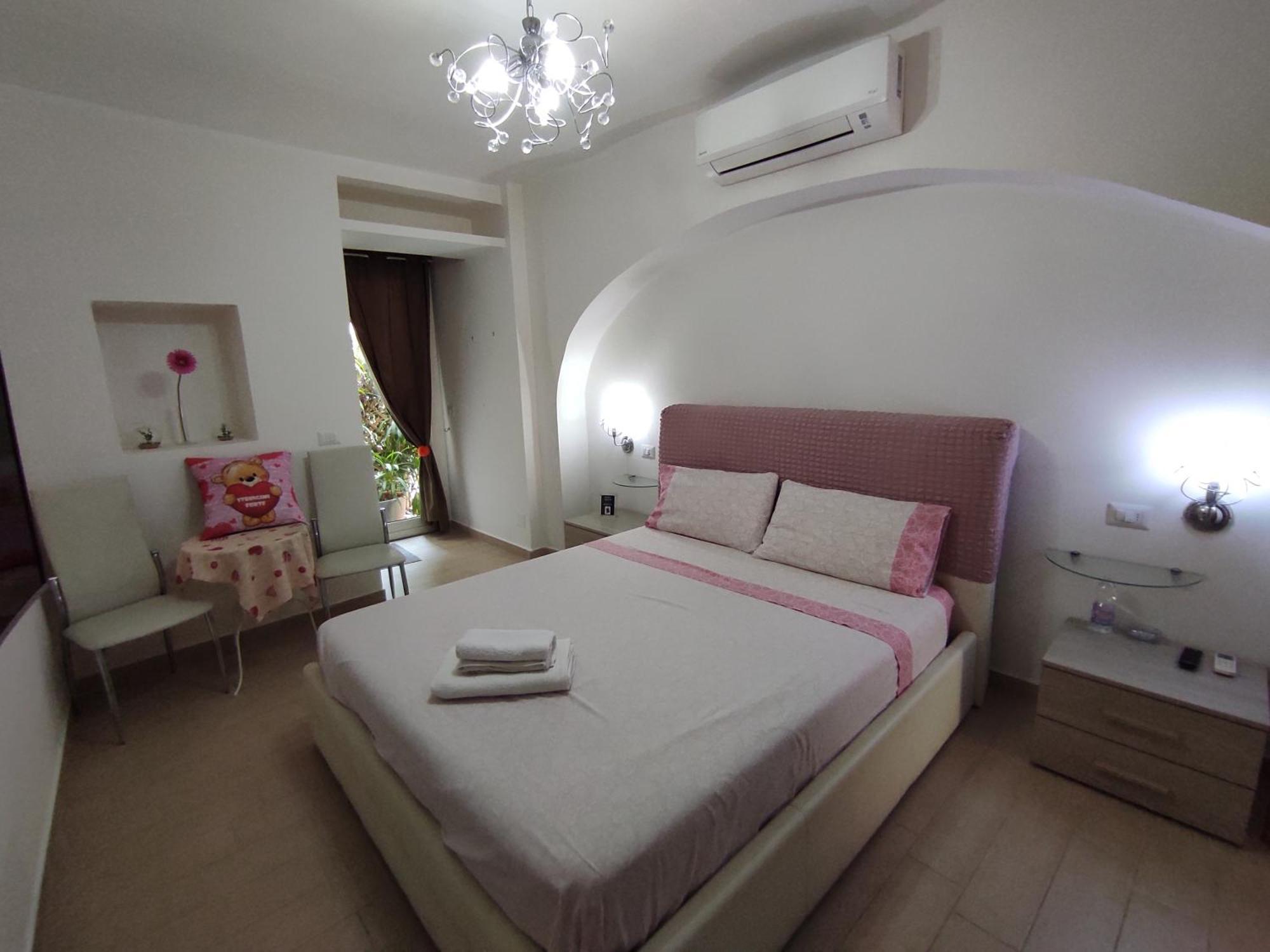 Affittacamere Silvagni Caserta Ngoại thất bức ảnh
