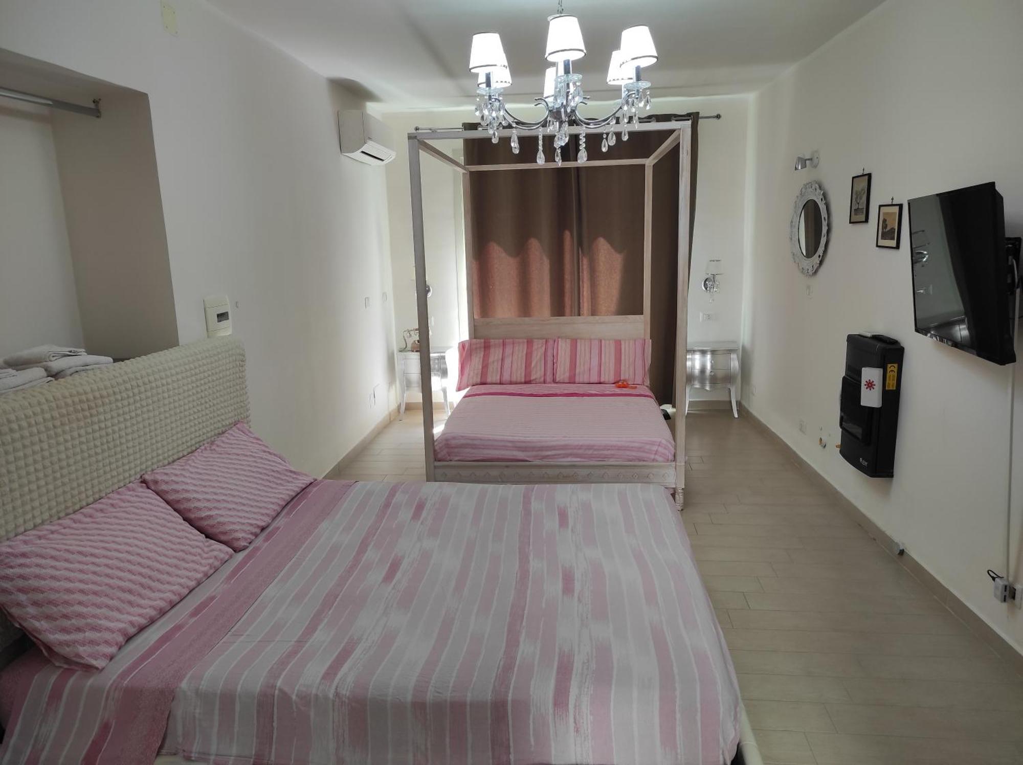 Affittacamere Silvagni Caserta Phòng bức ảnh